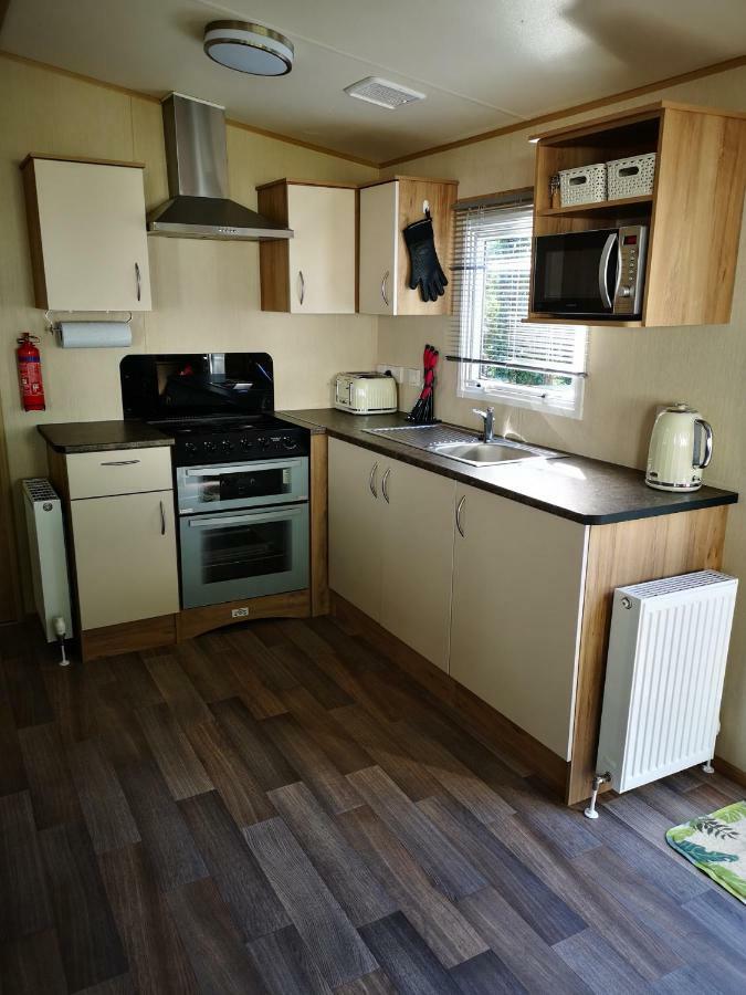 Pebble Bay Retreat Βίλα Milford on Sea Εξωτερικό φωτογραφία
