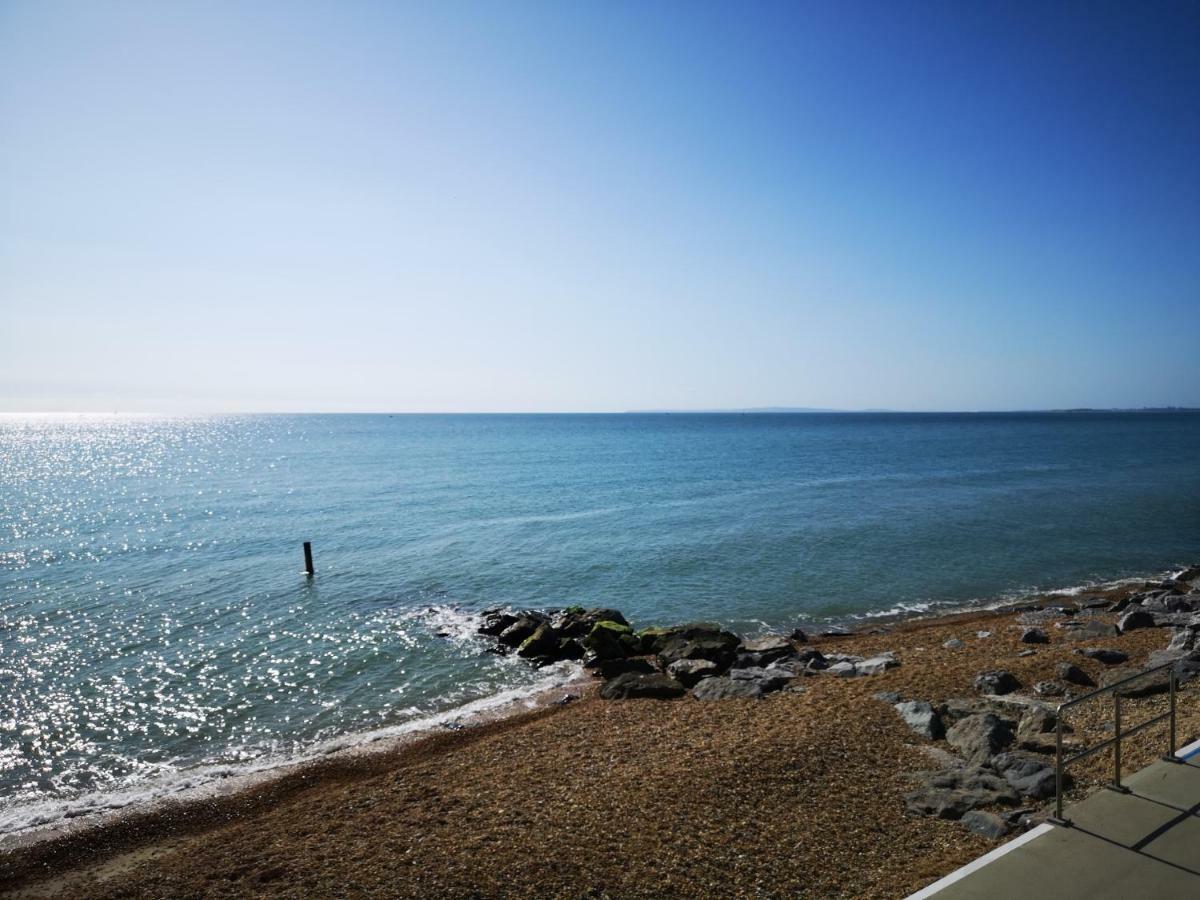 Pebble Bay Retreat Βίλα Milford on Sea Εξωτερικό φωτογραφία